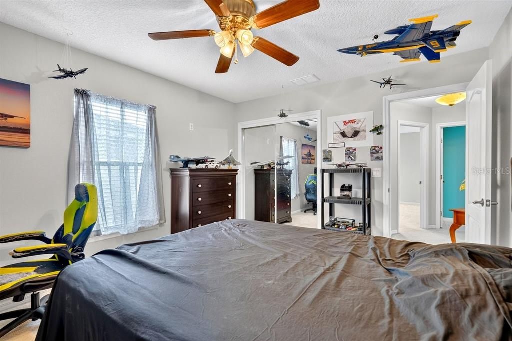 For Sale: $369,000 (3 beds, 2 baths, 2122 Square Feet)