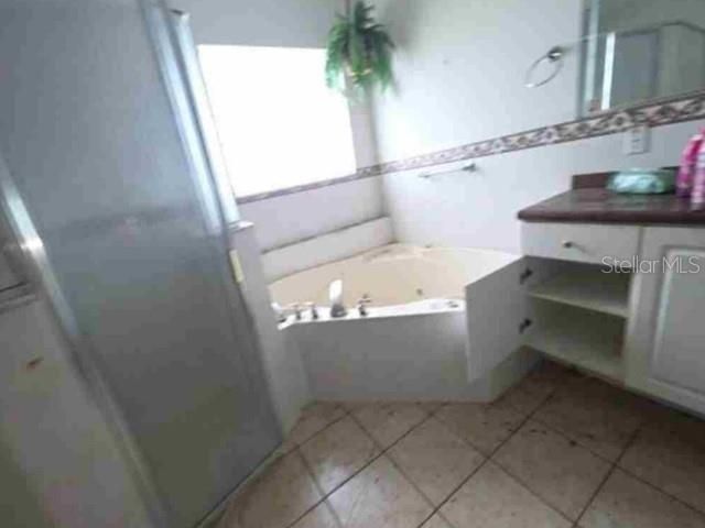 For Sale: $478,400 (4 beds, 4 baths, 3702 Square Feet)