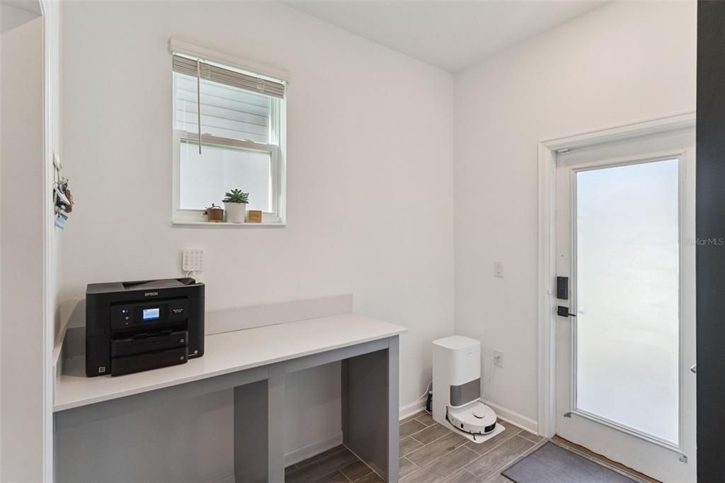 En Venta: $519,900 (4 camas, 3 baños, 2030 Pies cuadrados)