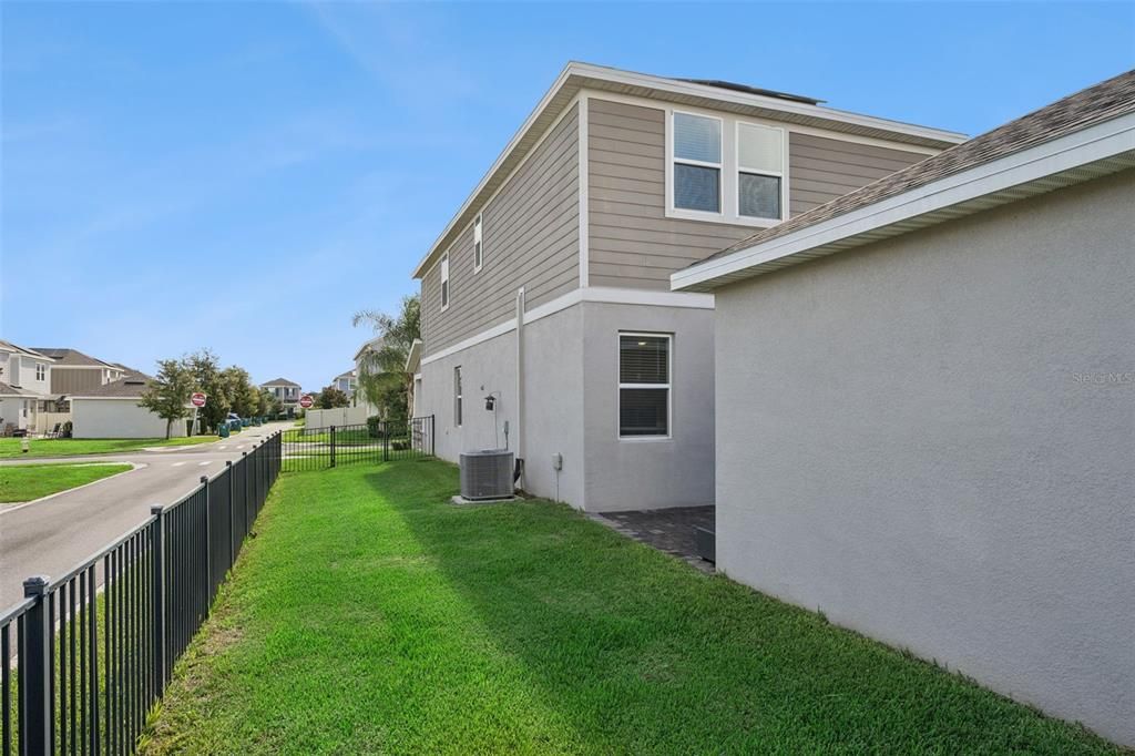 En Venta: $519,900 (4 camas, 3 baños, 2030 Pies cuadrados)
