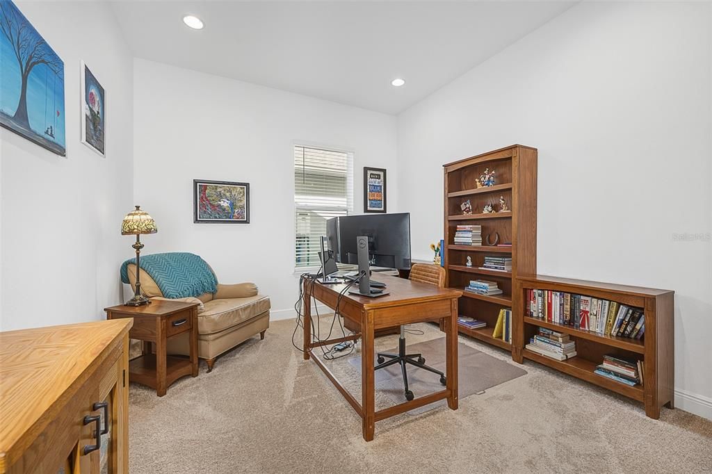 For Sale: $695,000 (3 beds, 3 baths, 2754 Square Feet)