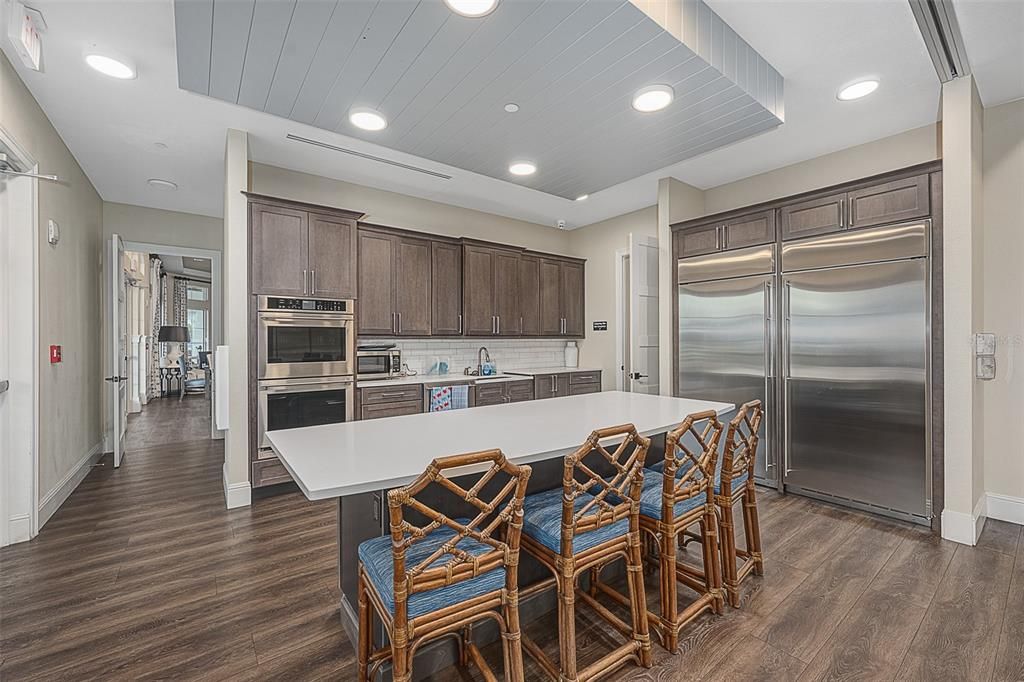 For Sale: $695,000 (3 beds, 3 baths, 2754 Square Feet)