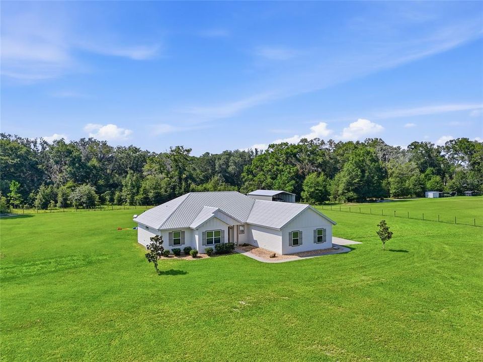 For Sale: $559,000 (4 beds, 2 baths, 2030 Square Feet)
