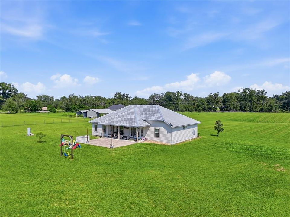 For Sale: $559,000 (4 beds, 2 baths, 2030 Square Feet)