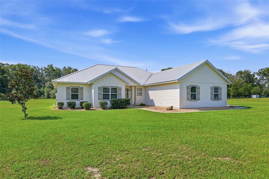 For Sale: $559,000 (4 beds, 2 baths, 2030 Square Feet)