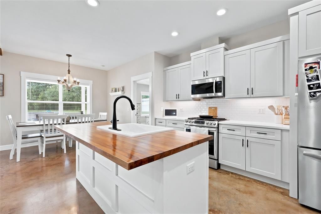 For Sale: $559,000 (4 beds, 2 baths, 2030 Square Feet)