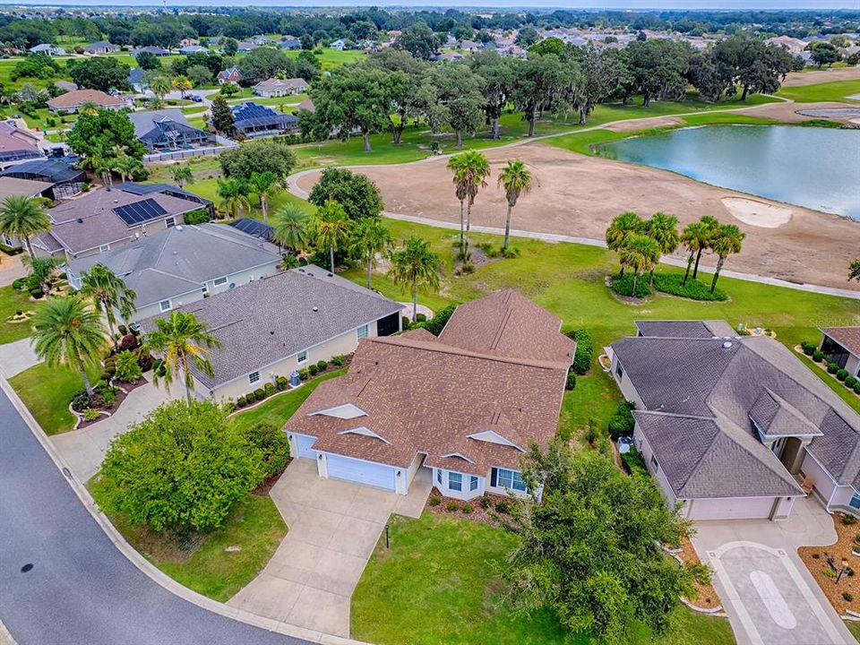 En Venta: $749,000 (4 camas, 2 baños, 2053 Pies cuadrados)
