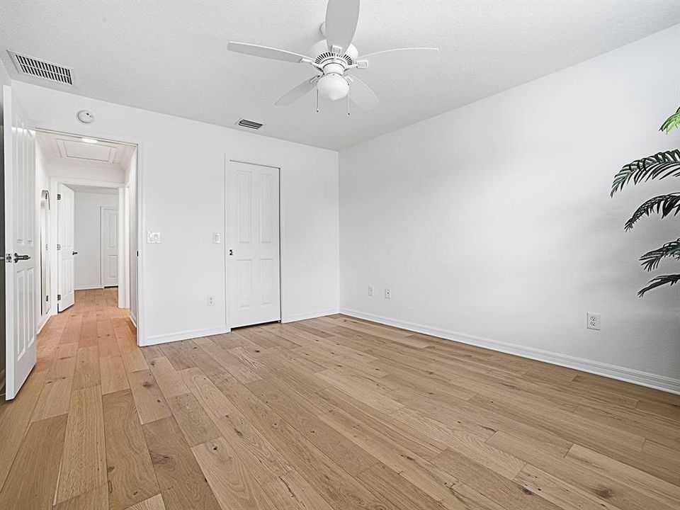 En Venta: $749,000 (4 camas, 2 baños, 2053 Pies cuadrados)