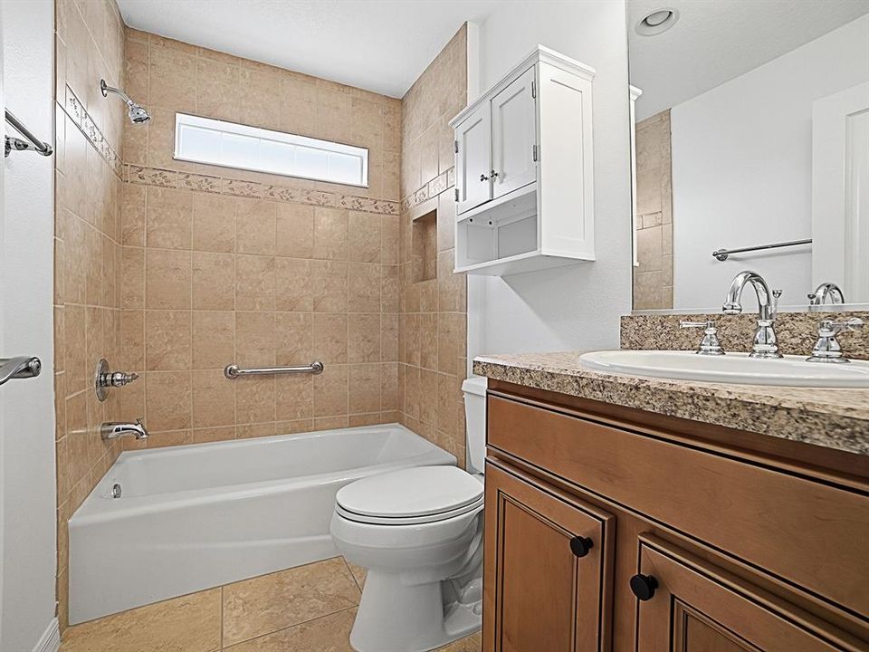En Venta: $749,000 (4 camas, 2 baños, 2053 Pies cuadrados)