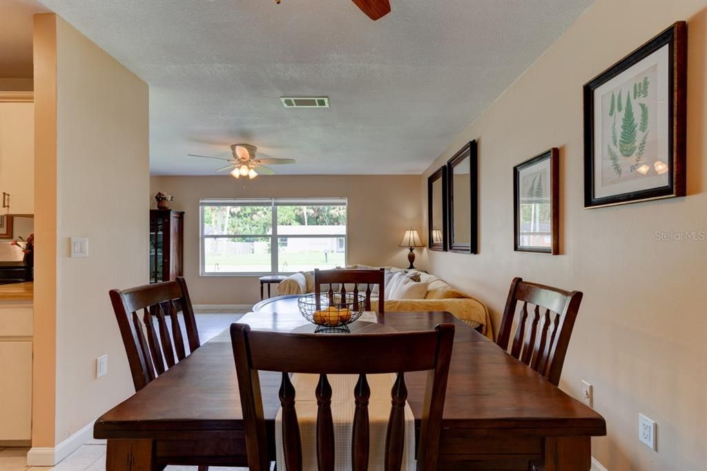 For Sale: $320,000 (3 beds, 2 baths, 1496 Square Feet)