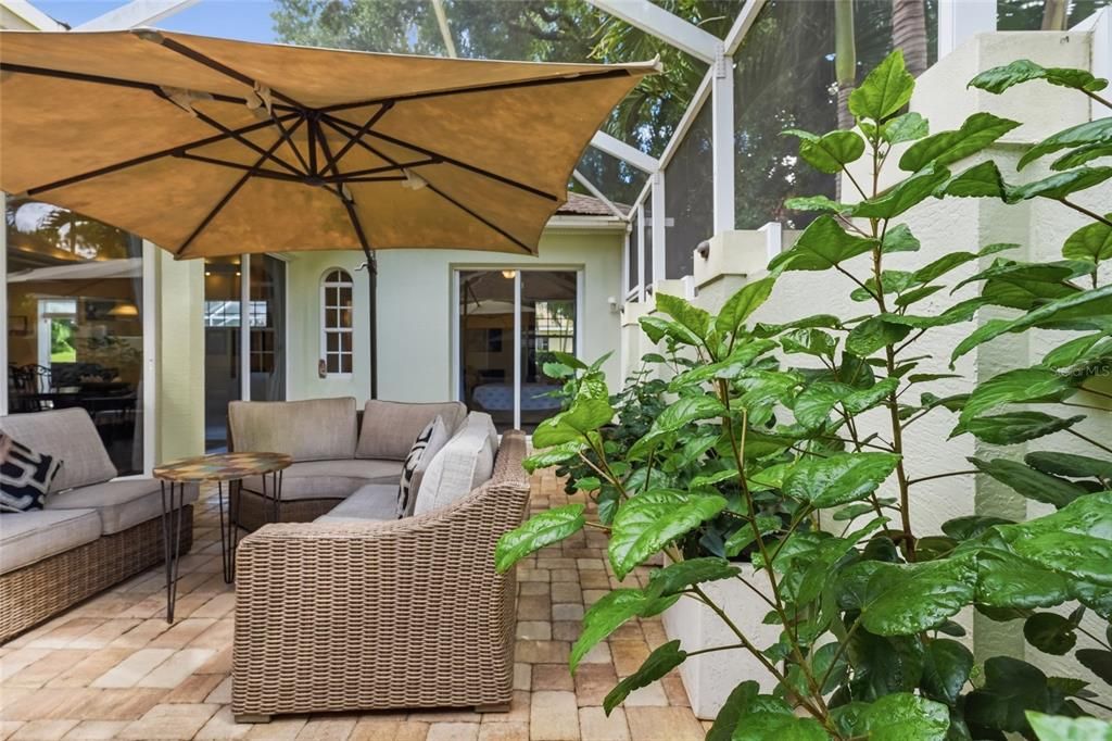 En Venta: $604,900 (3 camas, 3 baños, 2078 Pies cuadrados)