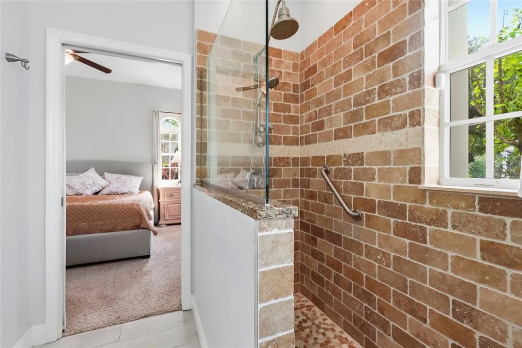 En Venta: $604,900 (3 camas, 3 baños, 2078 Pies cuadrados)