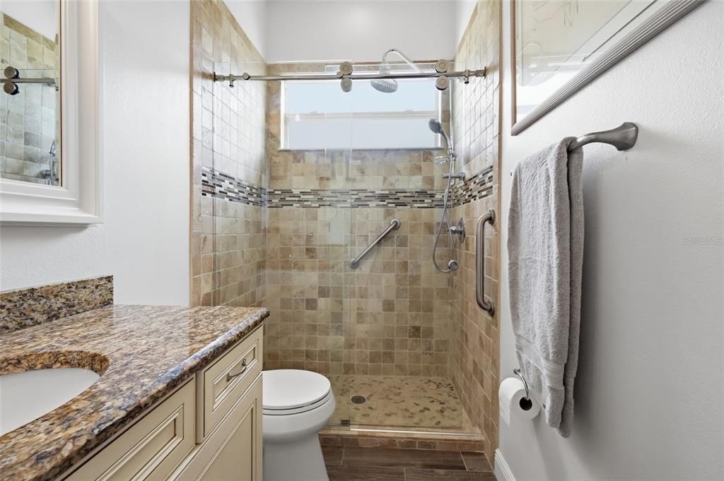 En Venta: $604,900 (3 camas, 3 baños, 2078 Pies cuadrados)