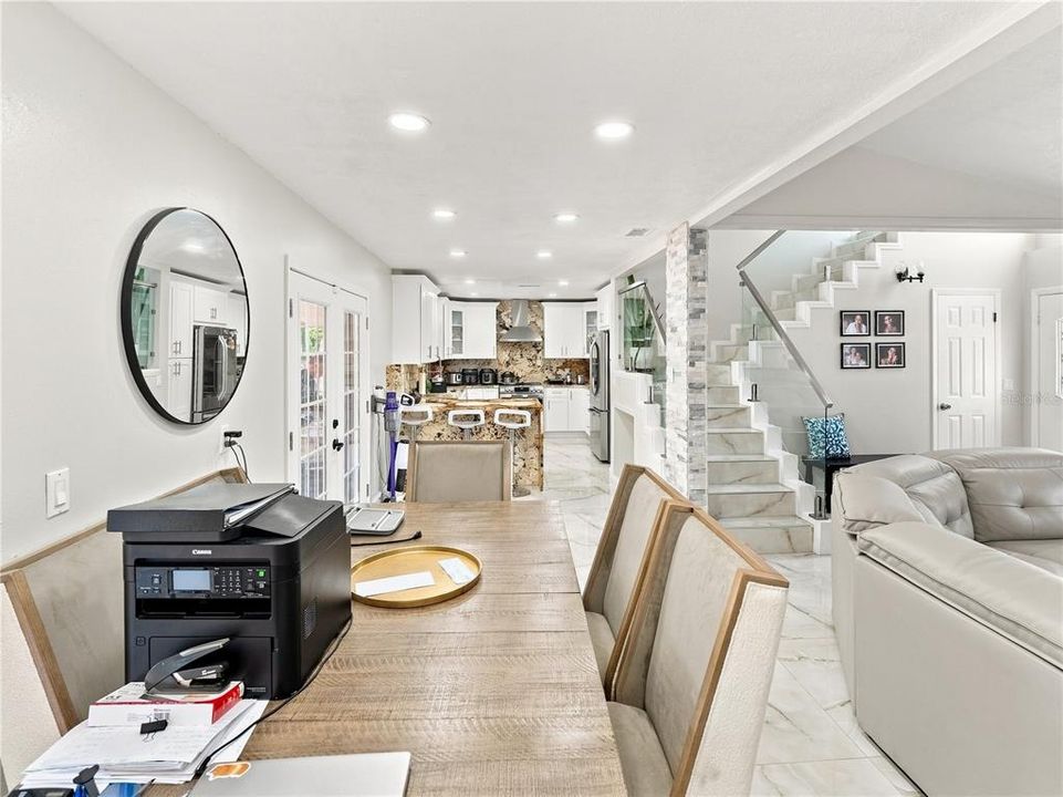 En Venta: $1,600,000 (6 camas, 6 baños, 1498 Pies cuadrados)