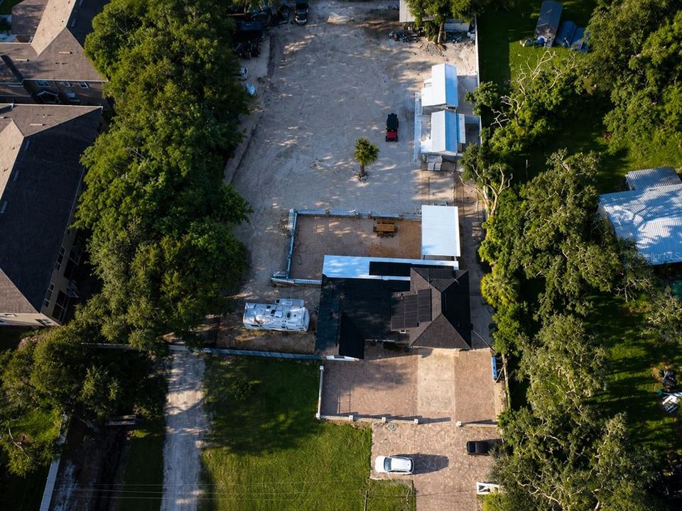 En Venta: $1,600,000 (6 camas, 6 baños, 1498 Pies cuadrados)