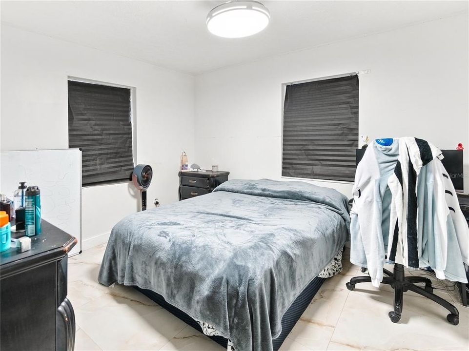 En Venta: $1,600,000 (6 camas, 6 baños, 1498 Pies cuadrados)