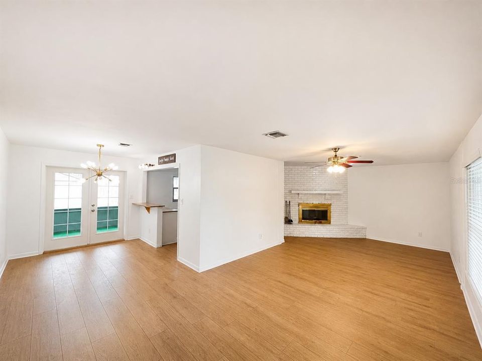 В аренду: $2,275 (3 спален, 2 ванн, 1320 Квадратных фут)
