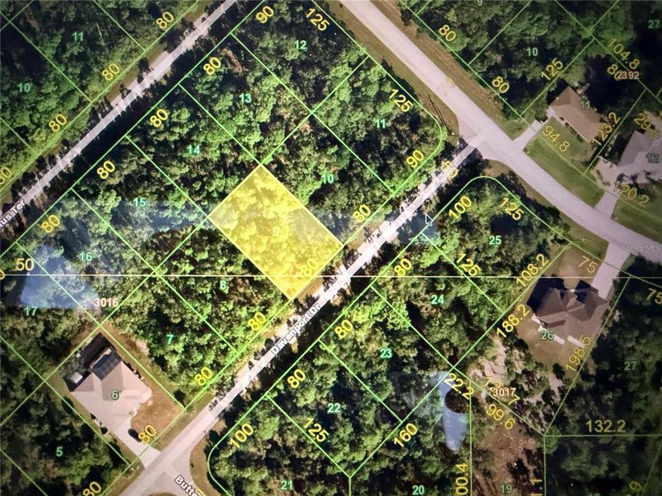 En Venta: $14,000 (0.23 acres)