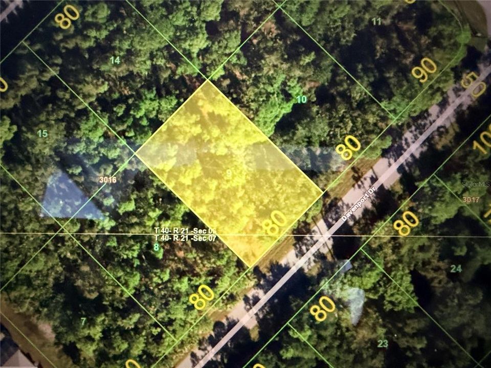 En Venta: $14,000 (0.23 acres)