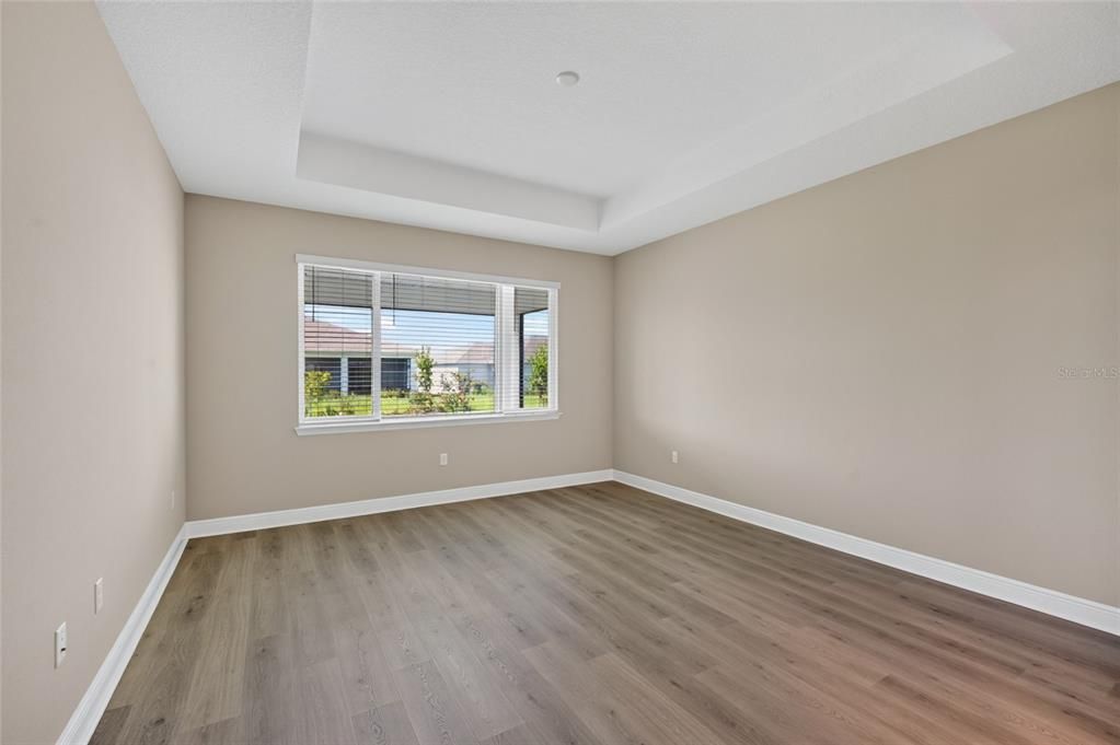 For Sale: $548,400 (3 beds, 3 baths, 2373 Square Feet)