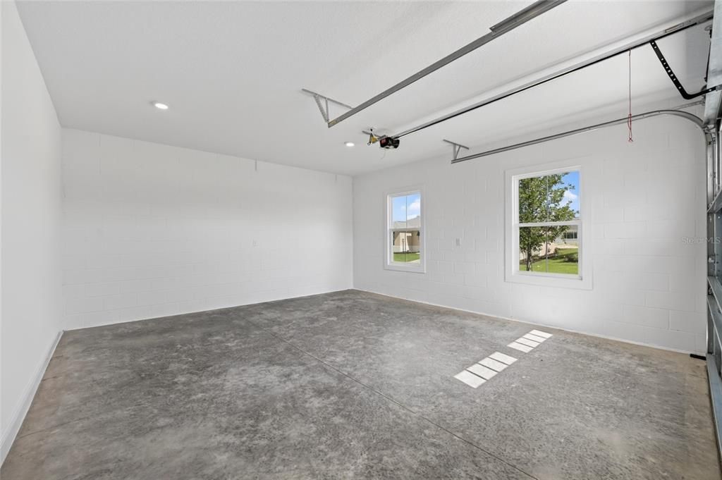 For Sale: $548,400 (3 beds, 3 baths, 2373 Square Feet)
