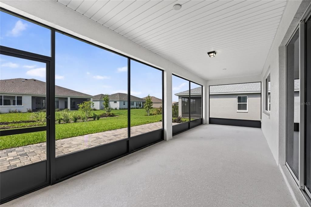 For Sale: $548,400 (3 beds, 3 baths, 2373 Square Feet)