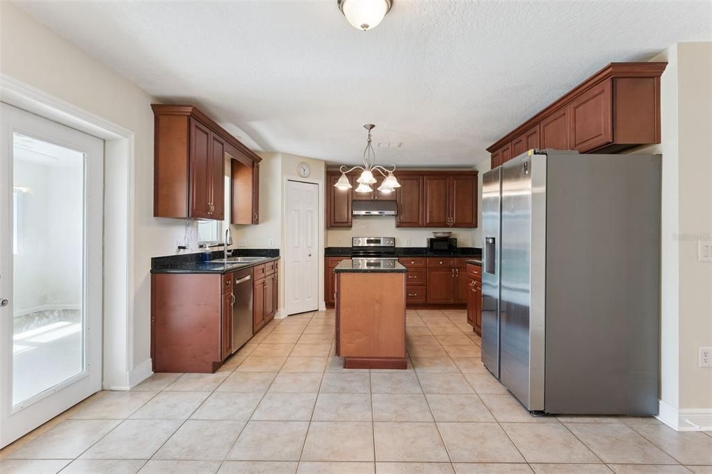 В аренду: $2,495 (4 спален, 2 ванн, 2766 Квадратных фут)