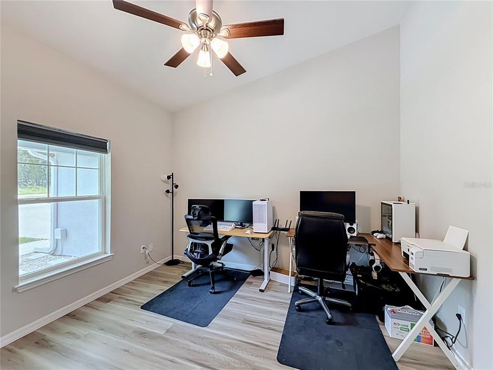 En Venta: $399,500 (3 camas, 2 baños, 1760 Pies cuadrados)