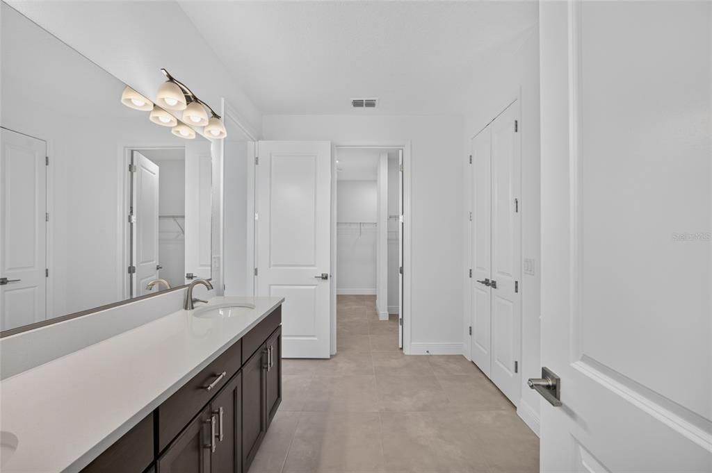 For Sale: $522,005 (2 beds, 2 baths, 2145 Square Feet)