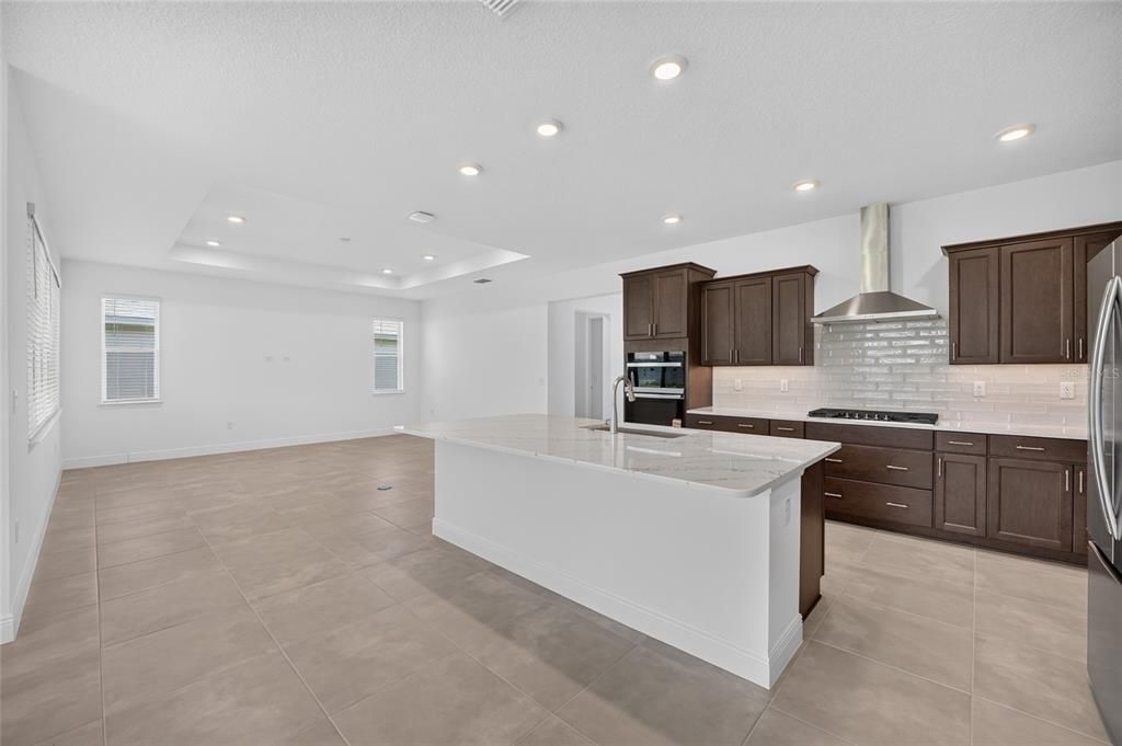 For Sale: $522,005 (2 beds, 2 baths, 2145 Square Feet)