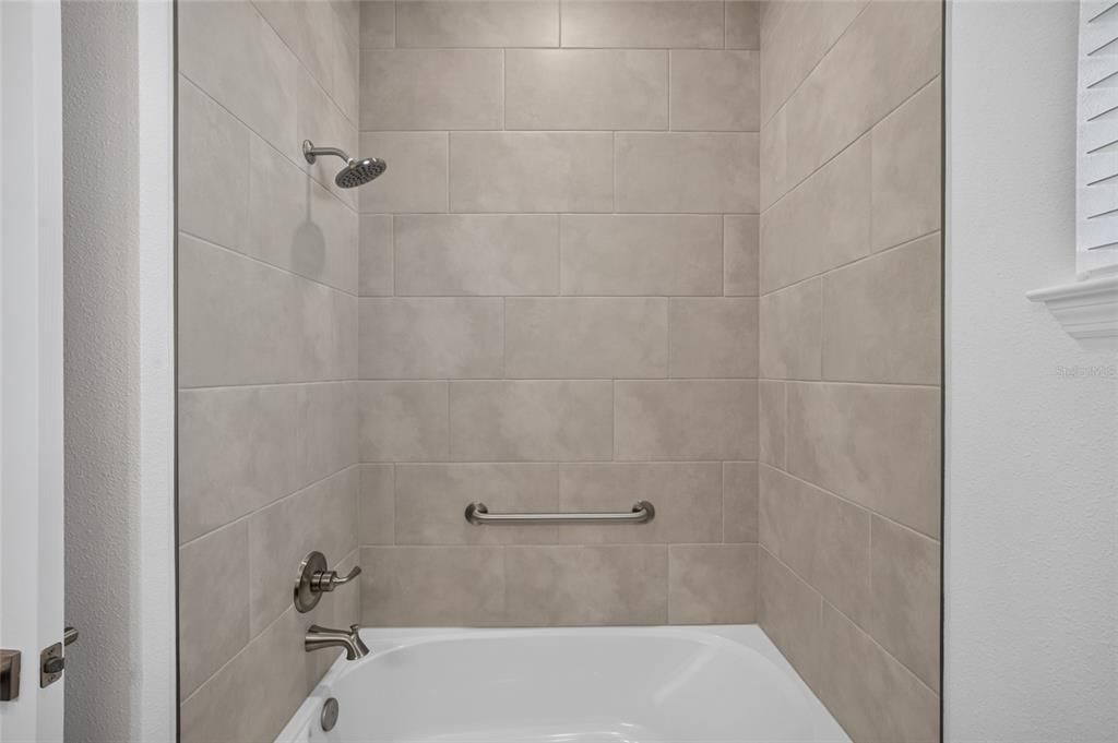 For Sale: $522,005 (2 beds, 2 baths, 2145 Square Feet)