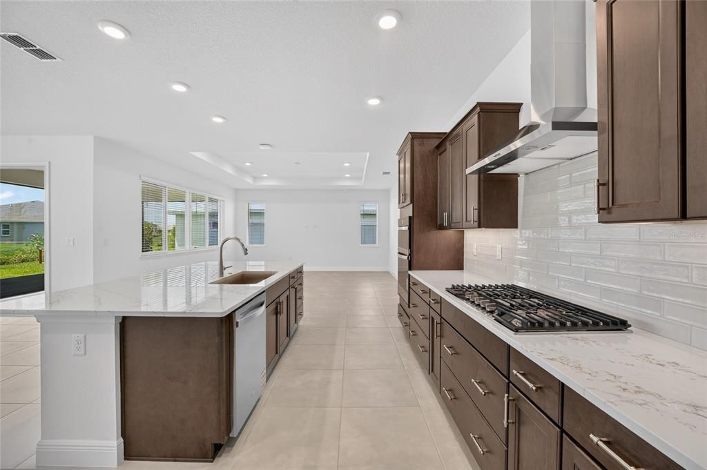 For Sale: $522,005 (2 beds, 2 baths, 2145 Square Feet)