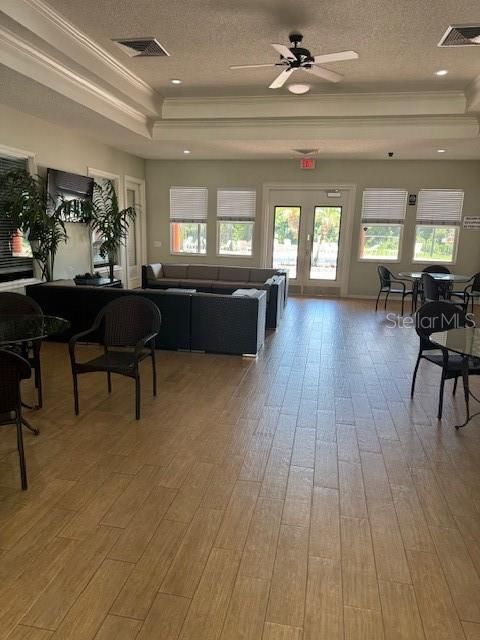 For Sale: $135,000 (2 beds, 2 baths, 784 Square Feet)