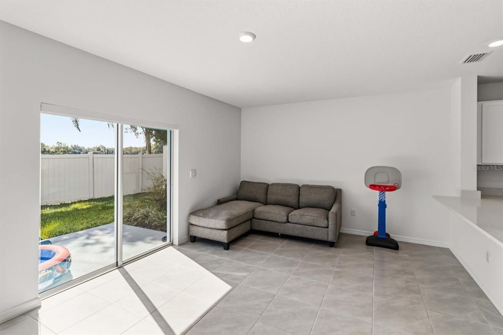 For Sale: $337,990 (3 beds, 2 baths, 1488 Square Feet)
