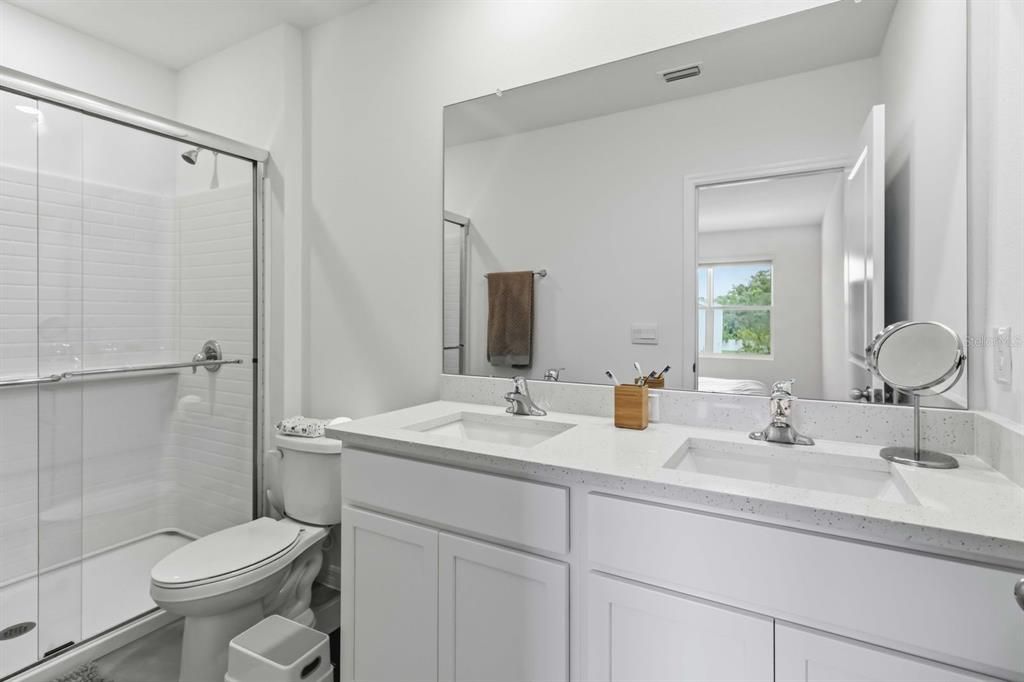For Sale: $337,990 (3 beds, 2 baths, 1488 Square Feet)