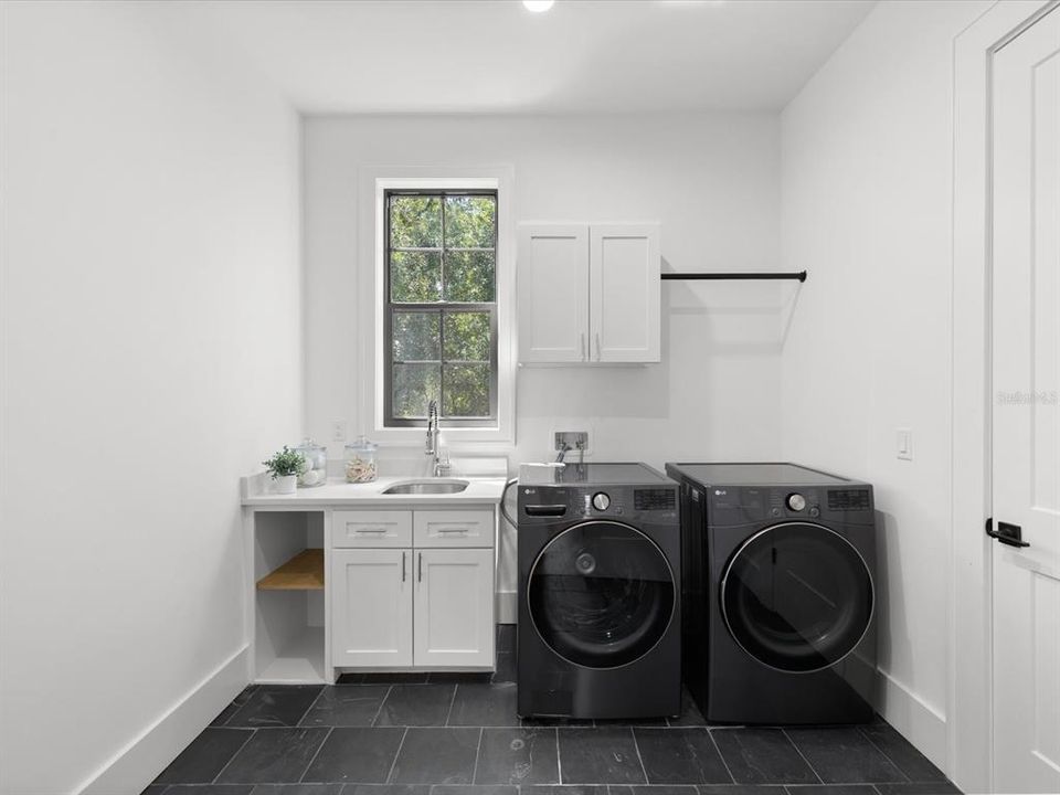 待售: $2,450,000 (5 贝兹, 4 浴室, 4149 平方英尺)