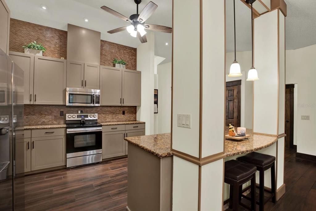 For Sale: $515,000 (3 beds, 2 baths, 2210 Square Feet)