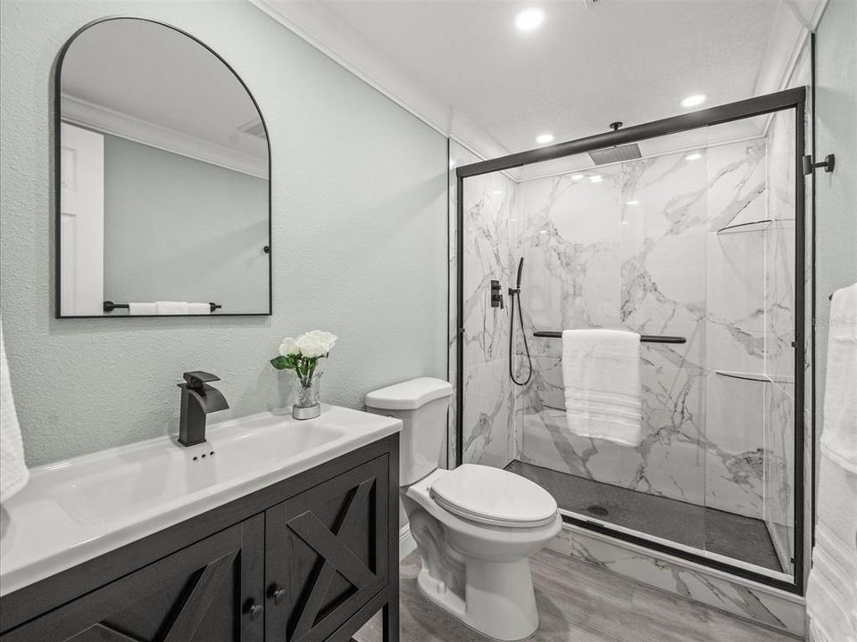 For Sale: $369,900 (4 beds, 2 baths, 2010 Square Feet)