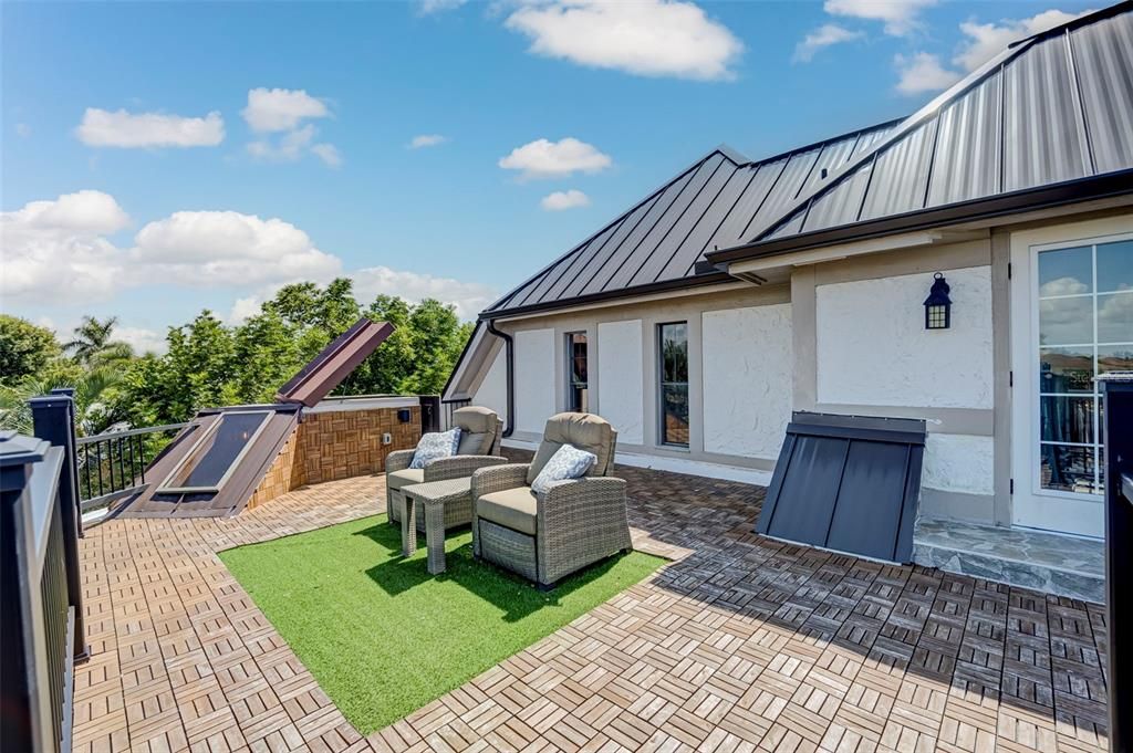 En Venta: $999,999 (3 camas, 4 baños, 3750 Pies cuadrados)