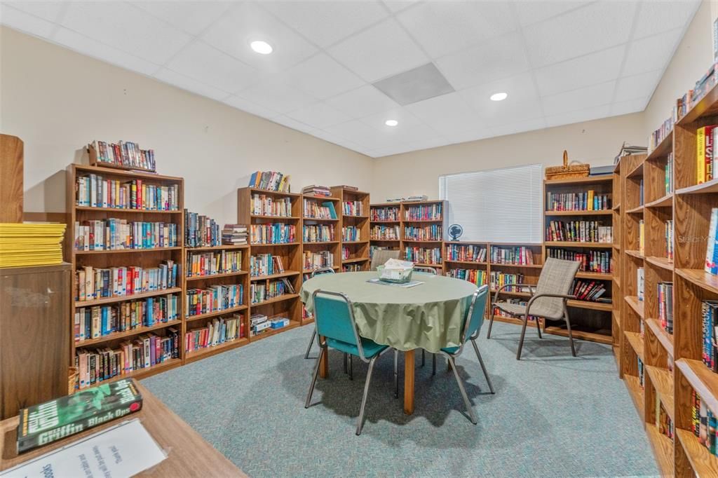 For Sale: $250,000 (2 beds, 2 baths, 1280 Square Feet)
