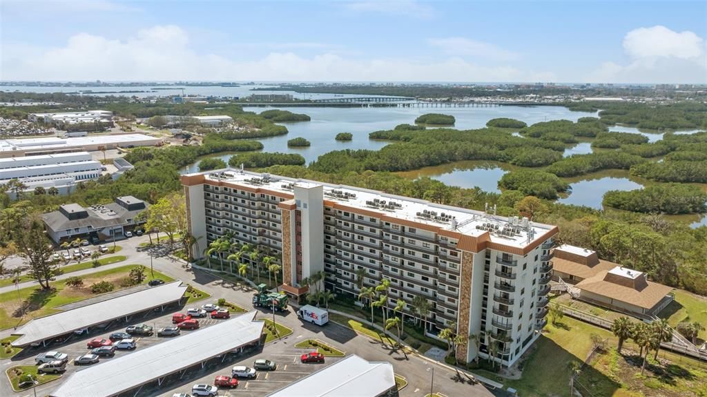 For Sale: $250,000 (2 beds, 2 baths, 1280 Square Feet)