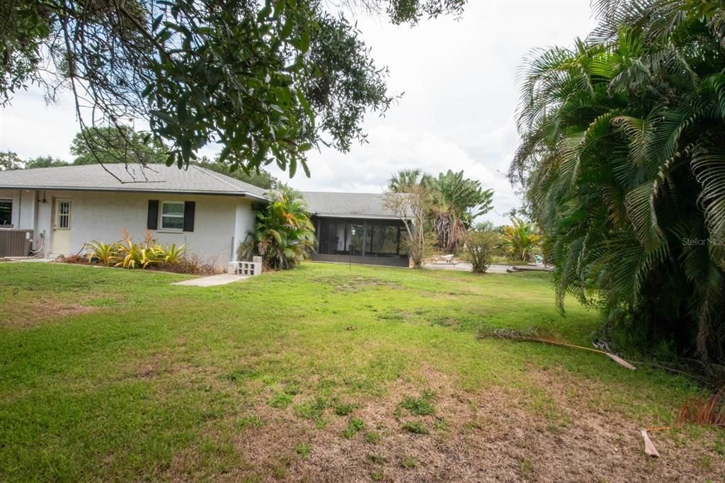 En Venta: $228,000 (3 camas, 2 baños, 2240 Pies cuadrados)