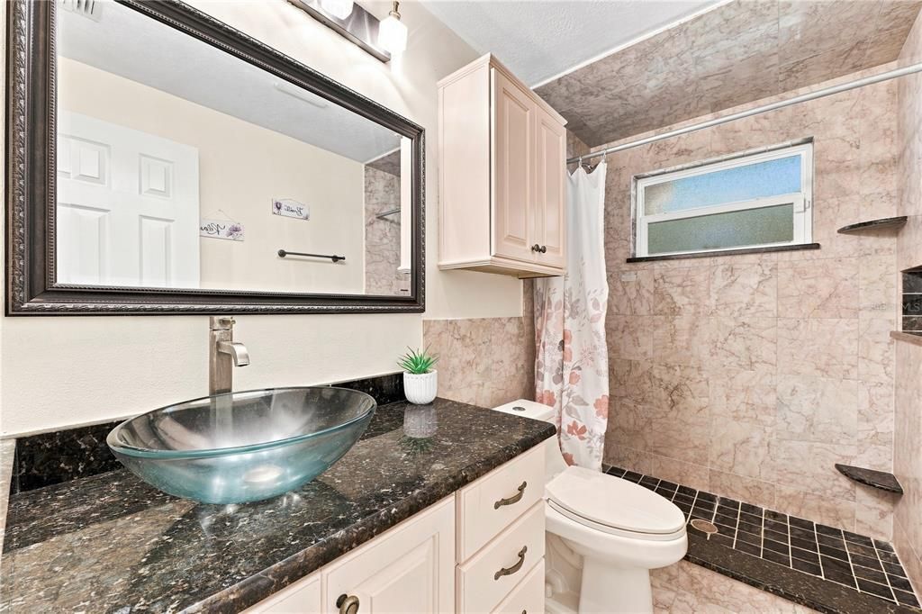For Sale: $324,900 (3 beds, 1 baths, 1125 Square Feet)