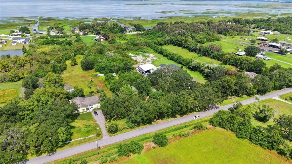 На продажу: $184,900 (2.01 acres)