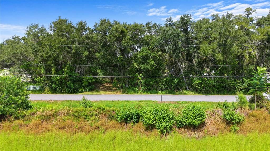 На продажу: $184,900 (2.01 acres)