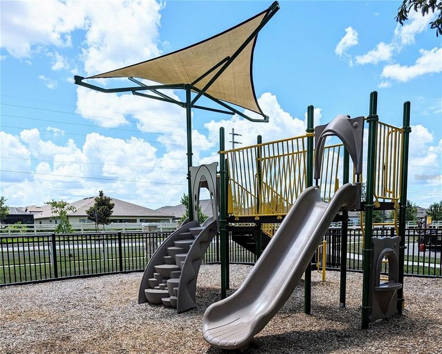 For Rent: $2,500 (3 beds, 2 baths, 1748 Square Feet)