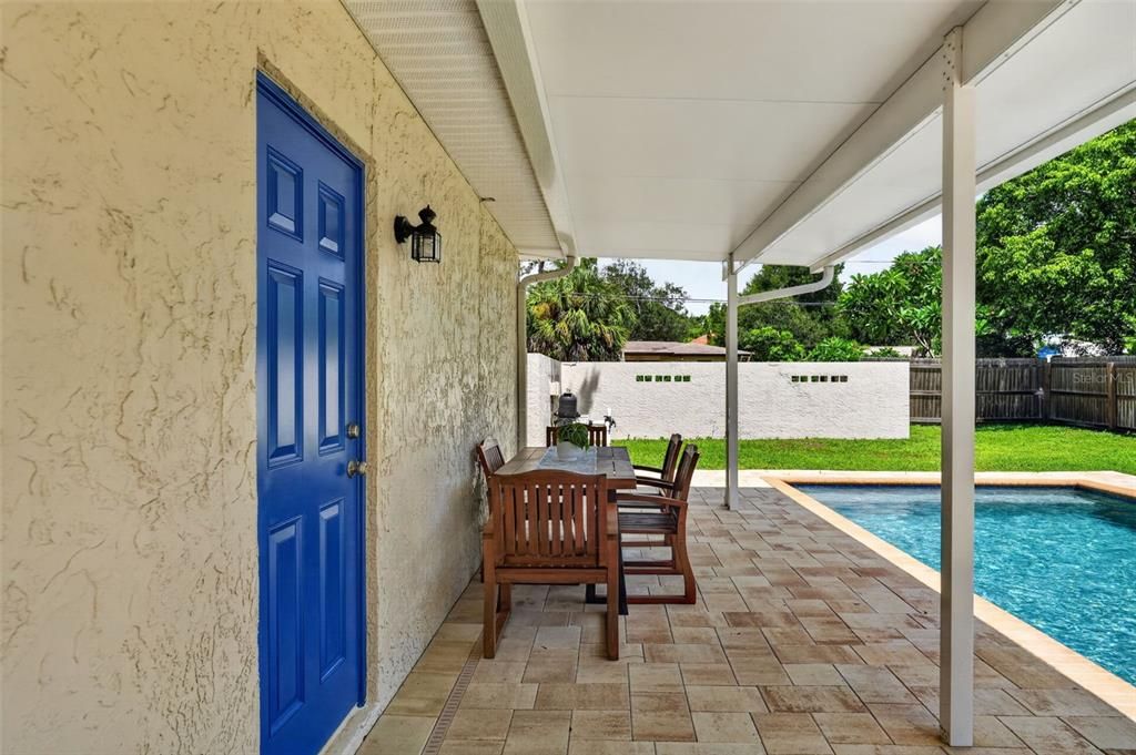 For Sale: $624,900 (4 beds, 2 baths, 1940 Square Feet)