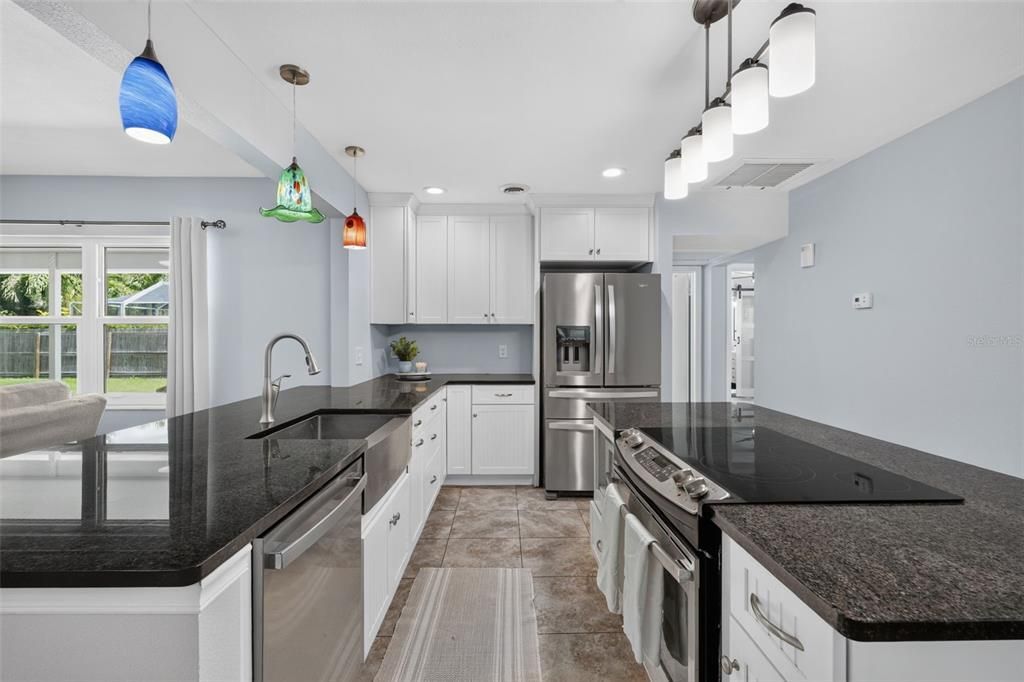 For Sale: $624,900 (4 beds, 2 baths, 1940 Square Feet)