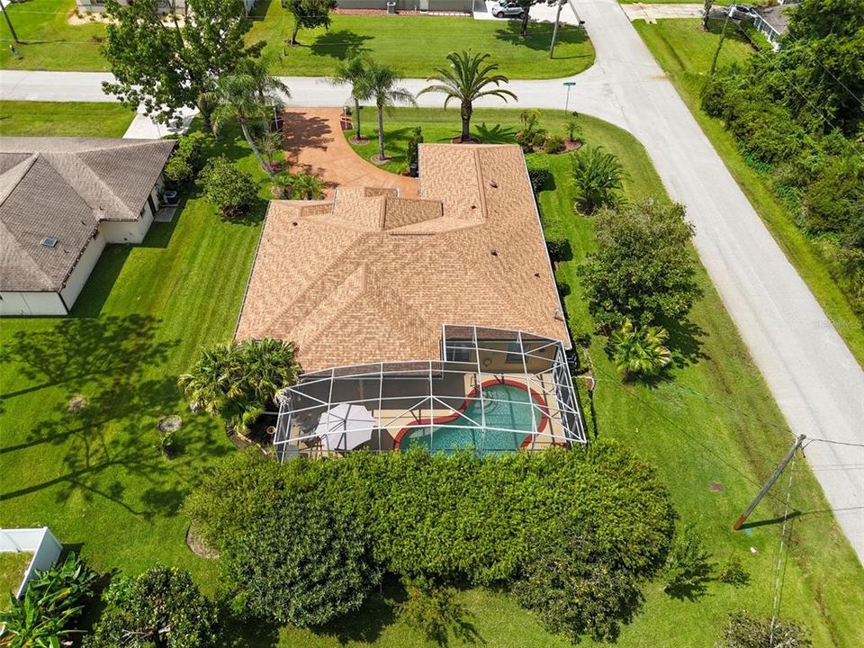 For Sale: $400,000 (3 beds, 2 baths, 1789 Square Feet)