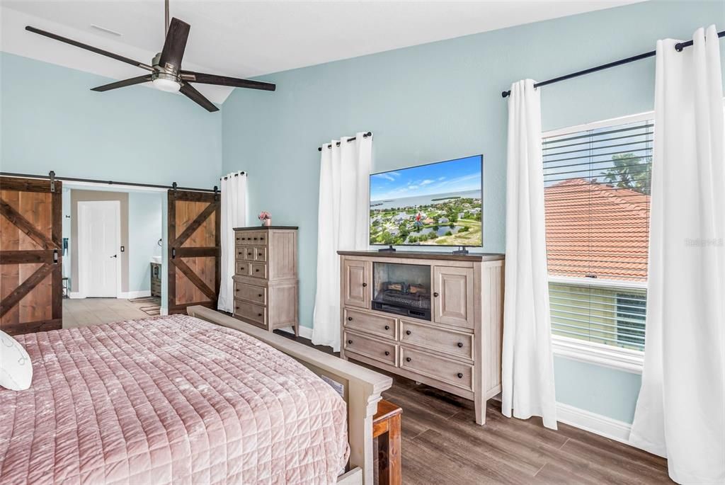 For Sale: $799,000 (4 beds, 3 baths, 2785 Square Feet)